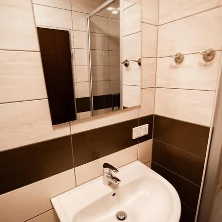 Main Appartments Frankfurt Airport *