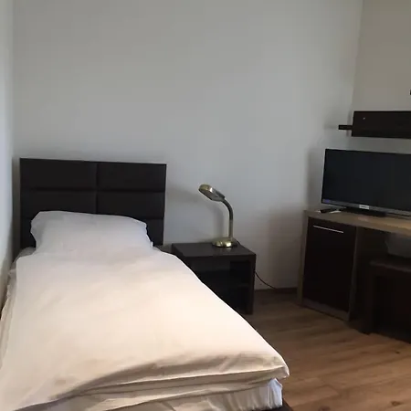 Main Appartments Frankfurt Airport *