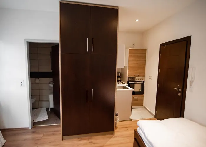 Main Appartments Frankfurt Airport Quarto em Acomodações Particulares *